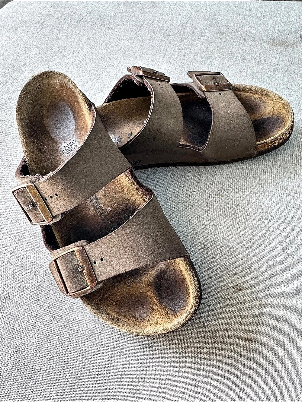 Birkenstock Arizona Two-Strap Sandals Brown EU 34